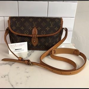 Louis Vuitton Gibeciere Pm